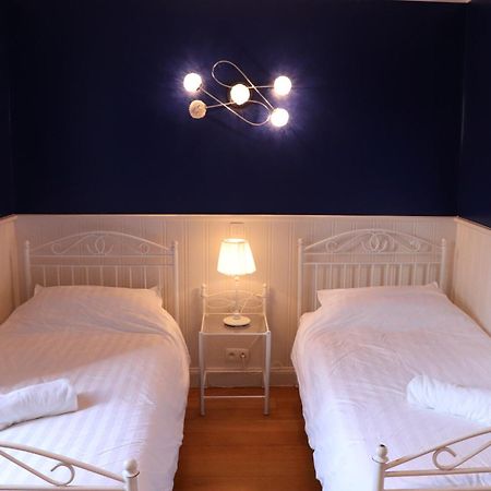 Hostel Lybeer Private Rooms Just For Two! Brugge Phòng bức ảnh