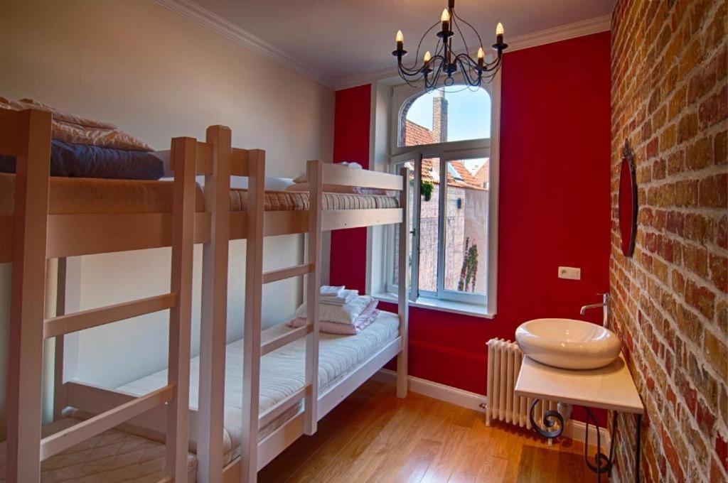 Hostel Lybeer Private Rooms Just For Two! Brugge Ngoại thất bức ảnh
