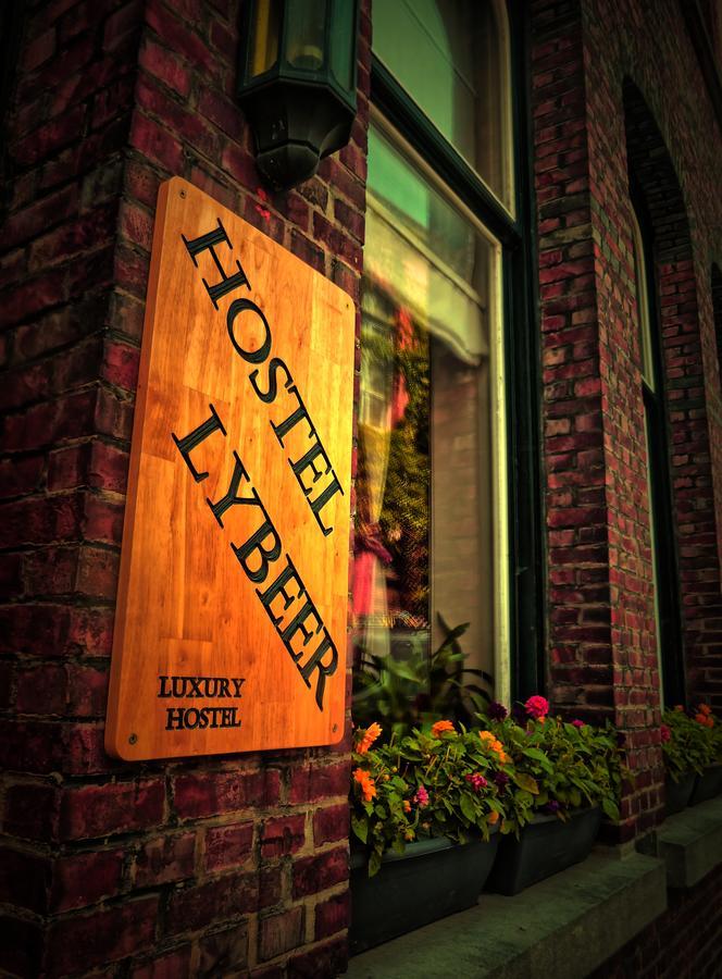 Hostel Lybeer Private Rooms Just For Two! Brugge Ngoại thất bức ảnh