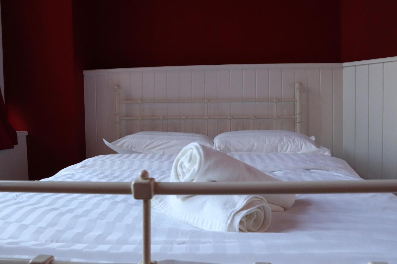 Hostel Lybeer Private Rooms Just For Two! Brugge Phòng bức ảnh